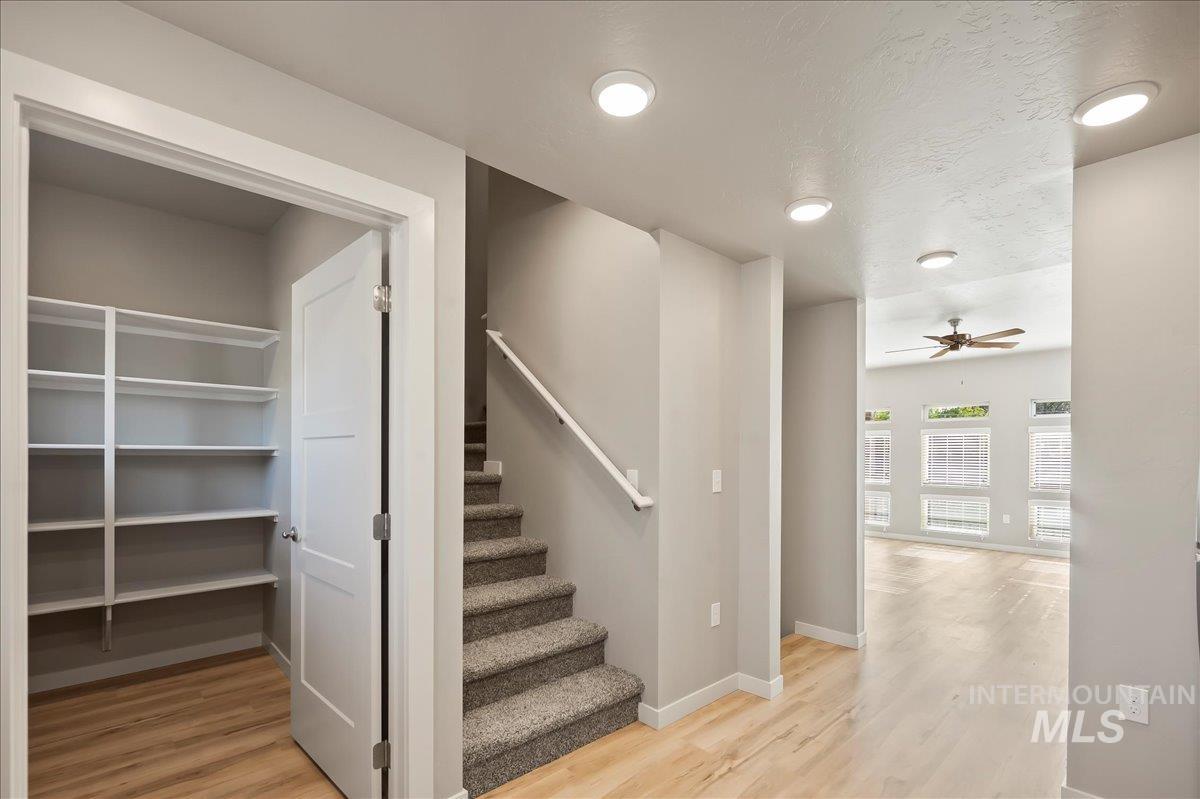 1819 S Vista Ave, Boise, Idaho 83705, 2 Bedrooms, 2.5 Bathrooms, Rental For Rent, Price $2,100, 98924954