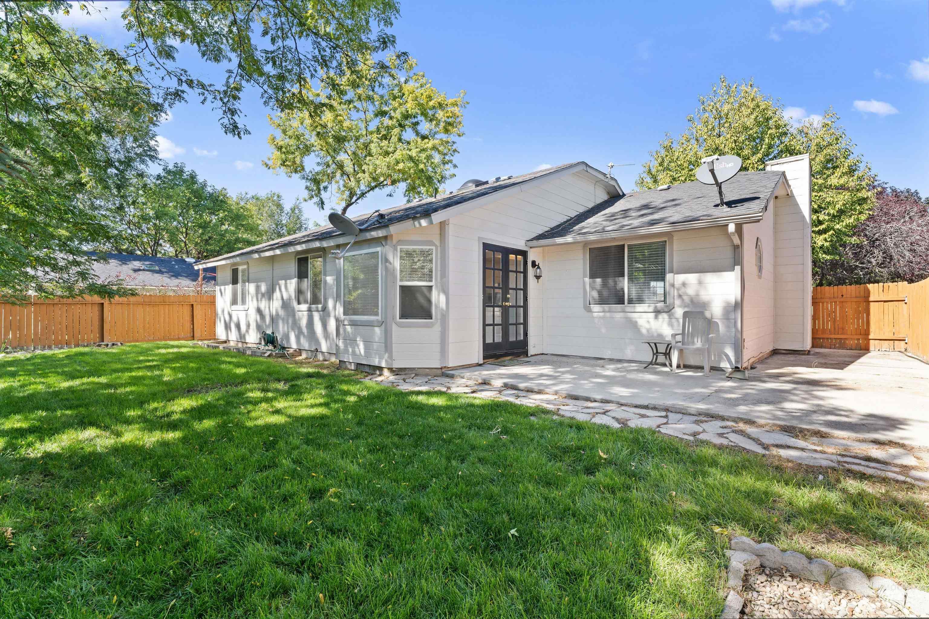 7211 W Parapet Dr, Boise, Idaho 83703, 3 Bedrooms, 2 Bathrooms, Residential For Sale, Price $420,000,MLS 98924957