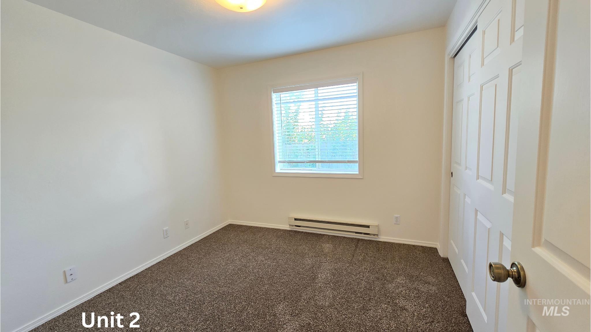 363 & 367 Elm St, Twin Falls, Idaho 83301, 2 Bedrooms, 2 Bathrooms, Residential Income For Sale, Price $950,000, 98924992