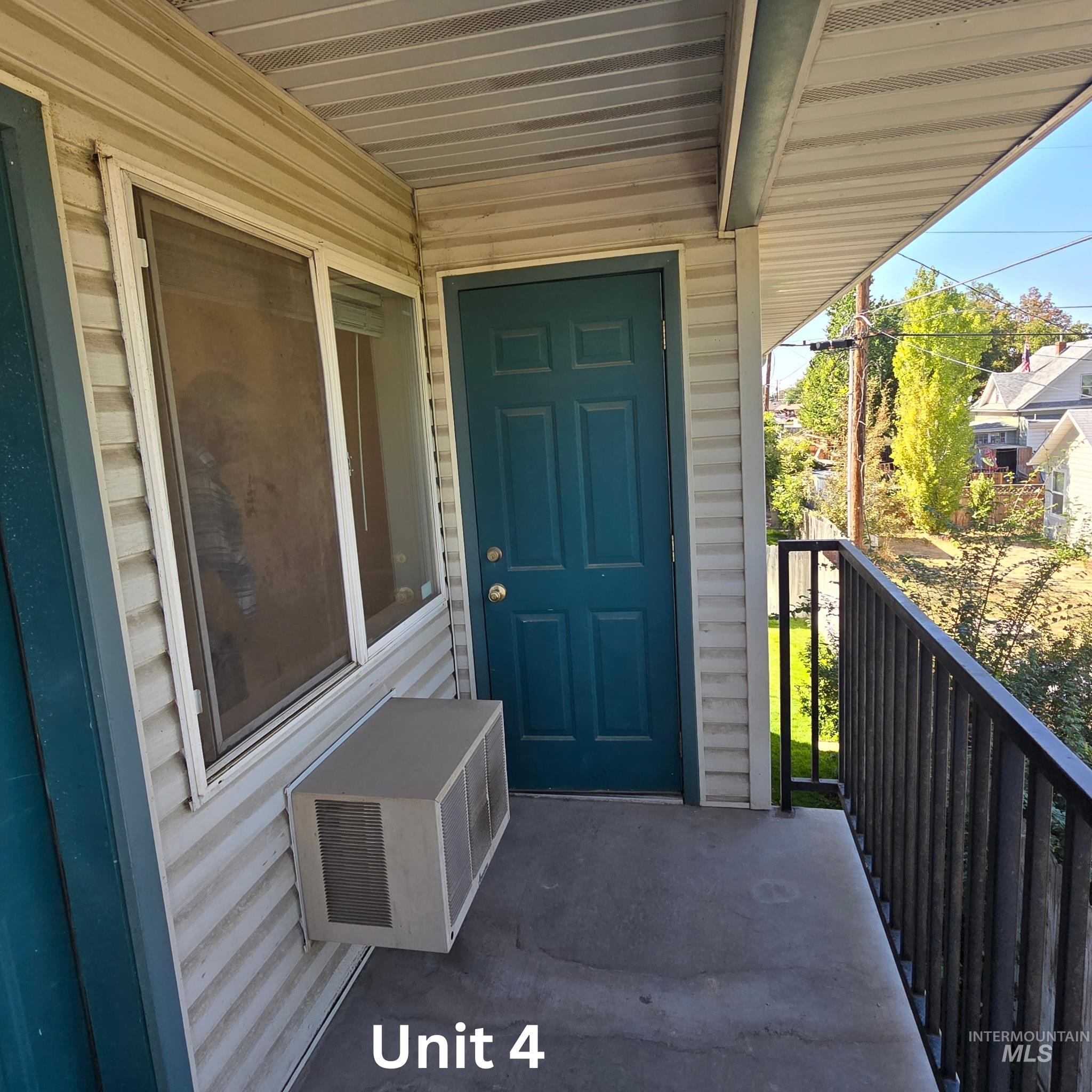 363 & 367 Elm St, Twin Falls, Idaho 83301, 2 Bedrooms, 2 Bathrooms, Residential Income For Sale, Price $950,000, 98924992