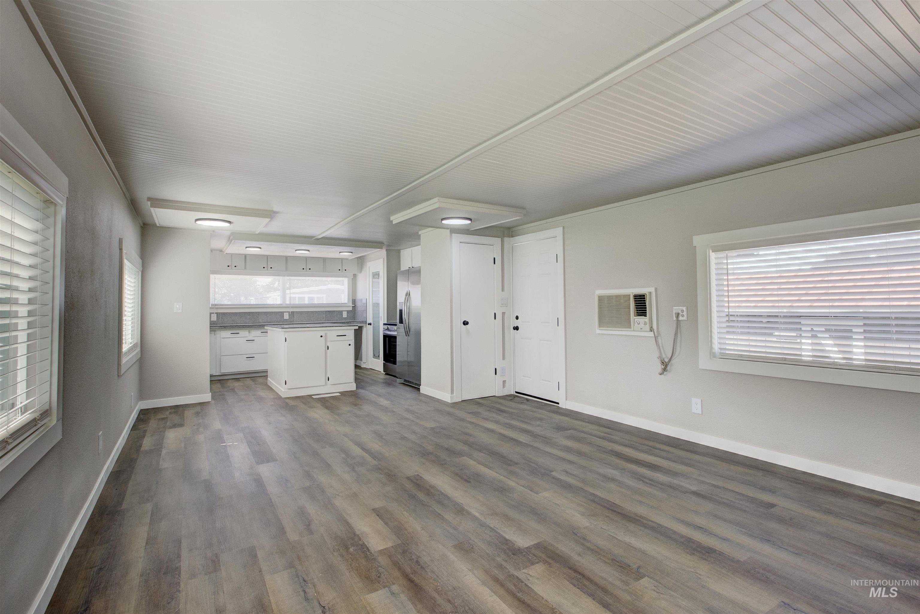 5015 E Ustick Rd, Caldwell, Idaho 83605, 2 Bedrooms, 1 Bathroom, Residential For Sale, Price $99,000, 98924995