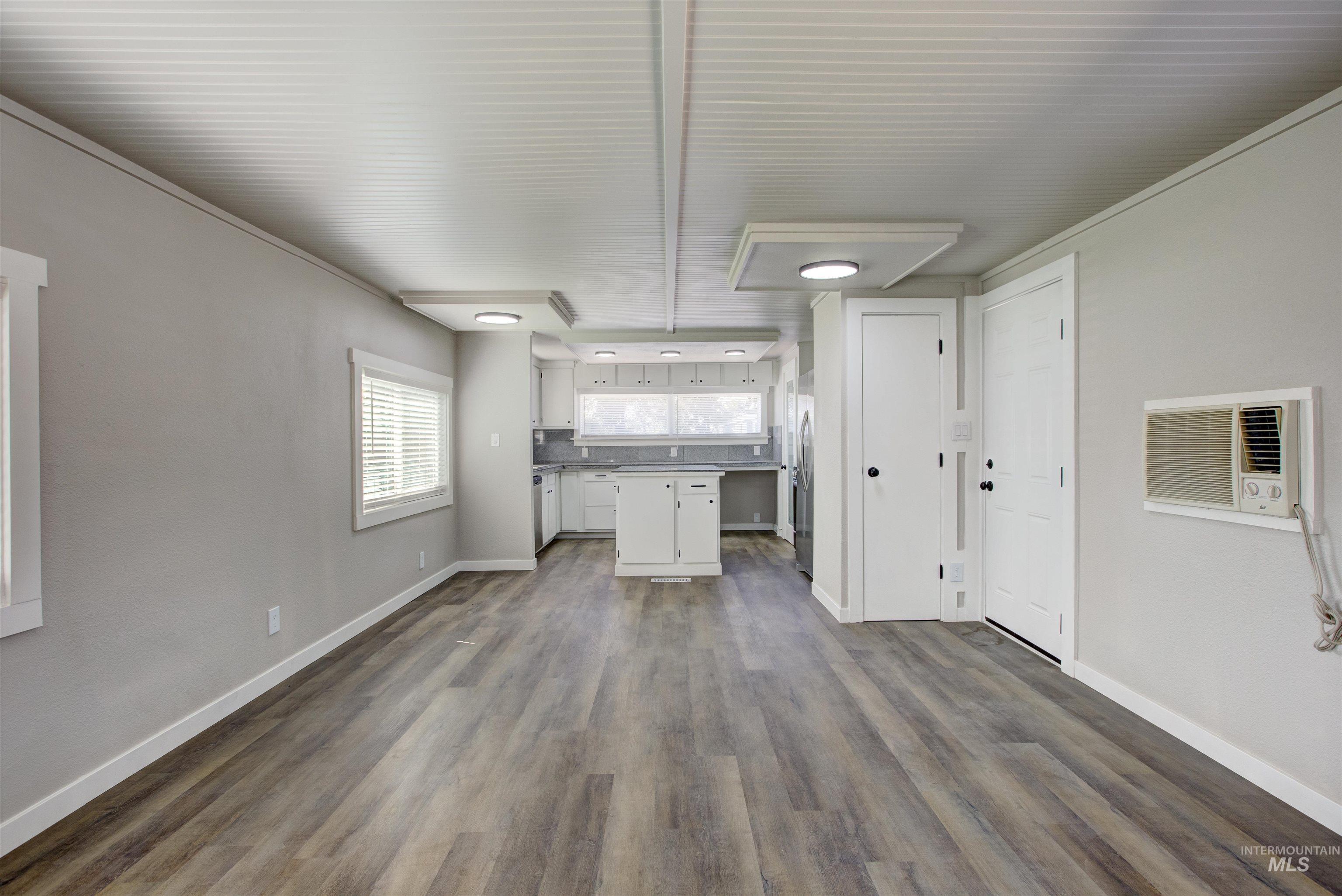 5015 E Ustick Rd, Caldwell, Idaho 83605, 2 Bedrooms, 1 Bathroom, Residential For Sale, Price $99,000, 98924995