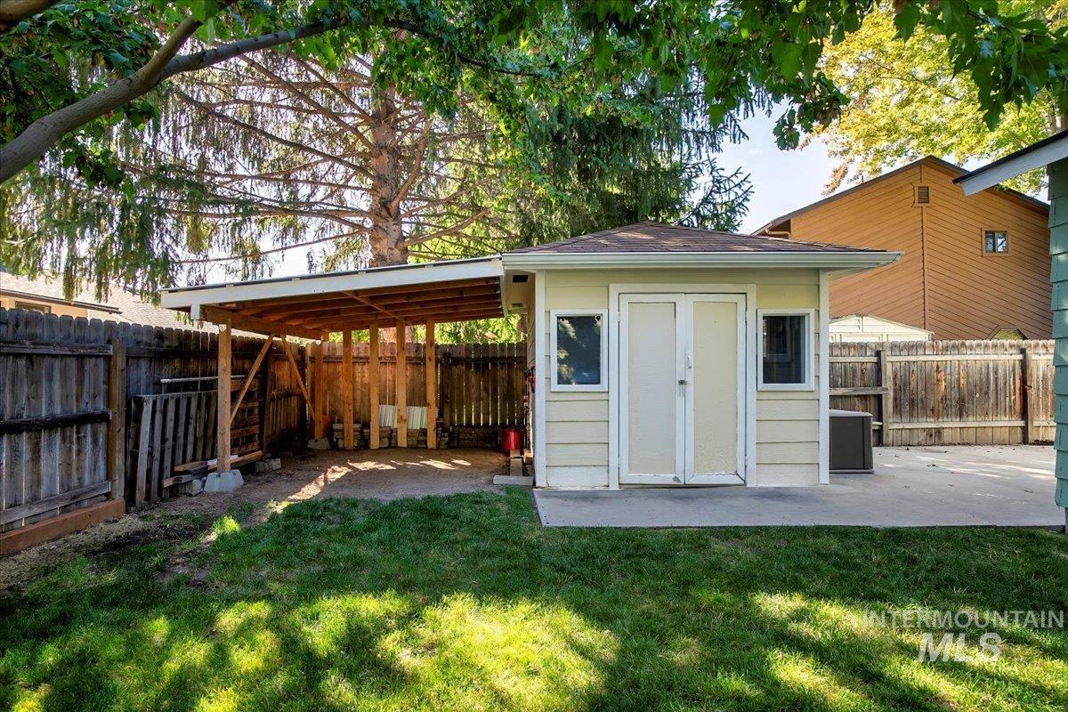 3912 N Tattenham Ave, Boise, Idaho 83713, 3 Bedrooms, 2 Bathrooms, Residential For Sale, Price $450,000,MLS 98924997