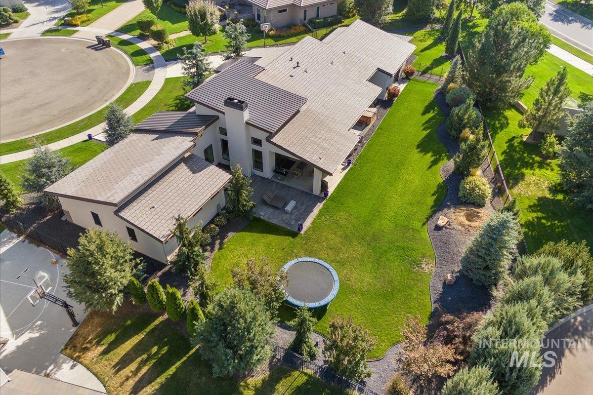 3672 W Red Jade Ct, Meridian, Idaho 83646, 3 Bedrooms, 2.5 Bathrooms, Residential For Sale, Price $1,550,000,MLS 98925047