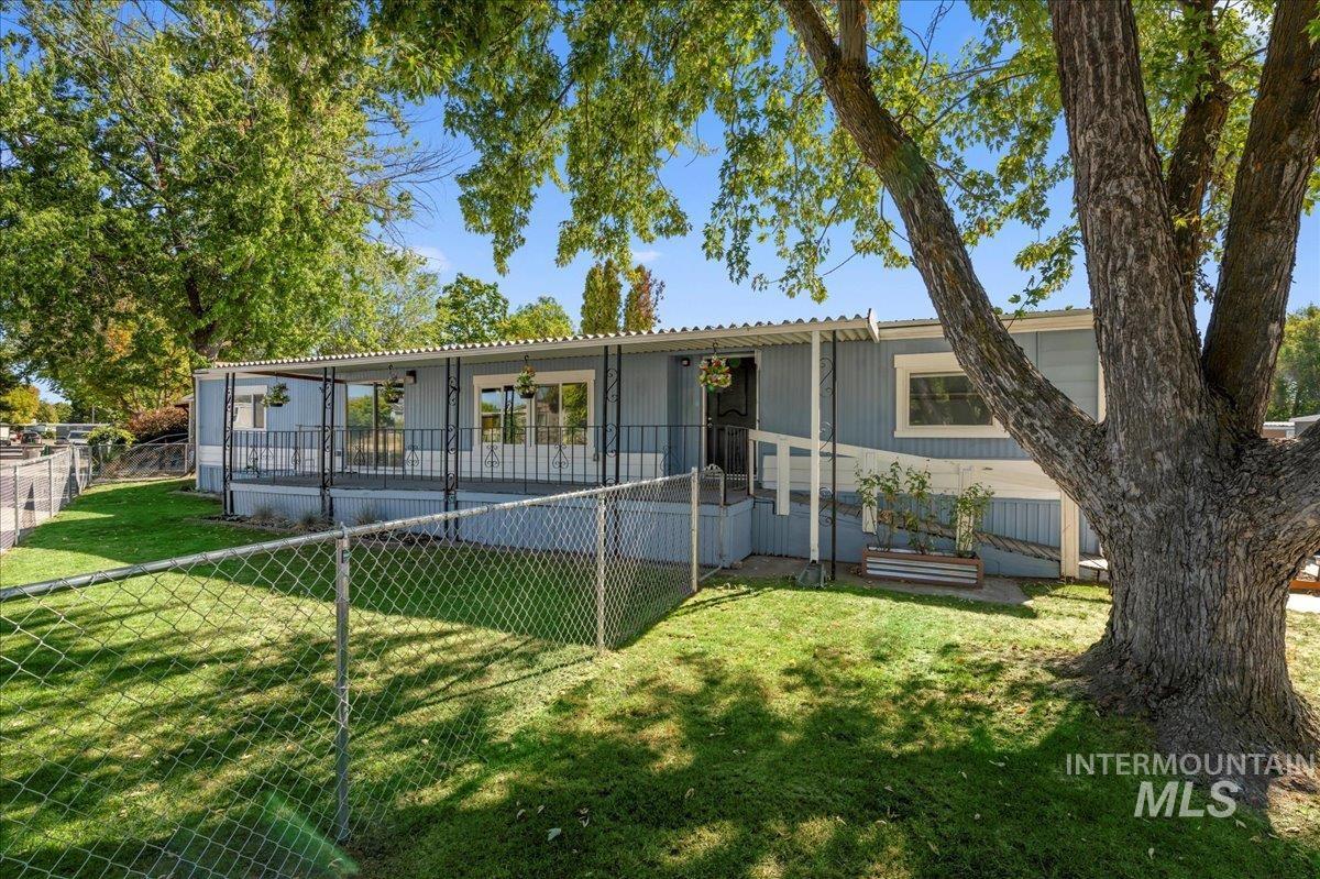 530 N Meadowland Dr, Boise, Idaho 83713-7919, 4 Bedrooms, 2 Bathrooms, Residential For Sale, Price $140,000, 98925057