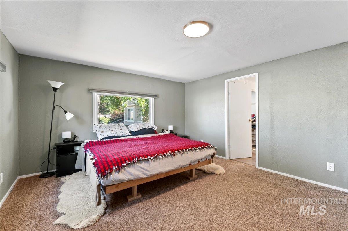 530 N Meadowland Dr, Boise, Idaho 83713-7919, 4 Bedrooms, 2 Bathrooms, Residential For Sale, Price $140,000, 98925057