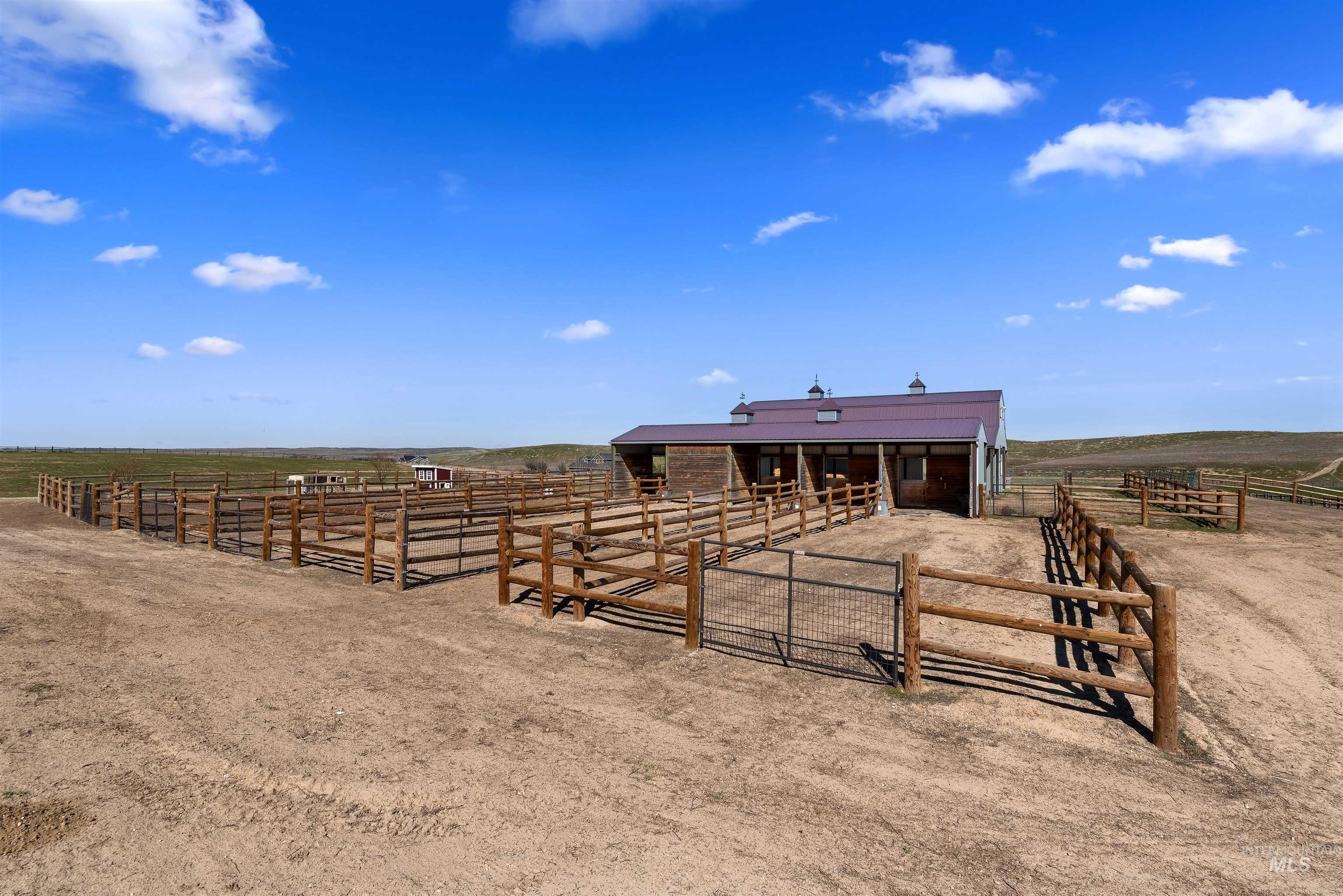 11898 Rio Lobo Rd, Caldwell, Idaho 83607, 4 Bedrooms, 4 Bathrooms, Residential For Sale, Price $1,350,000,MLS 98925081