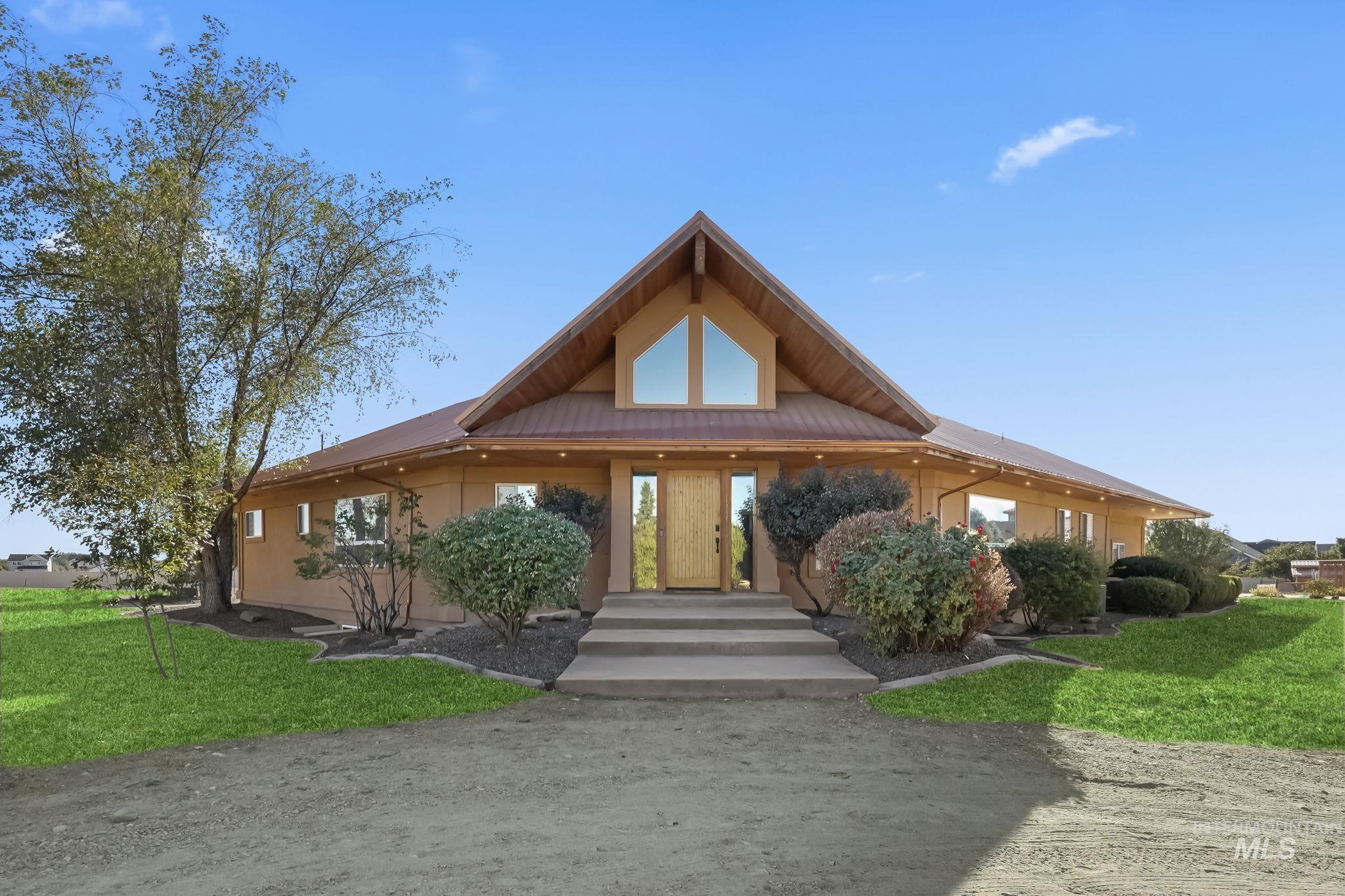 10965 W Beagle Flats Ln., Star, Idaho 83669, 5 Bedrooms, 4.5 Bathrooms, Residential For Sale, Price $1,985,000, 98925152