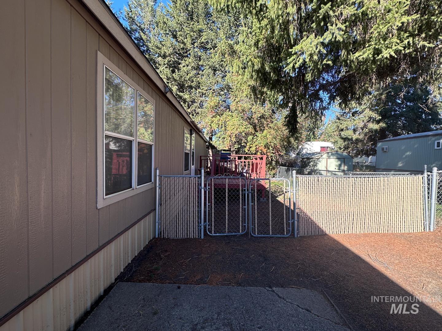 2990 E Palouse River Drive, Moscow, Idaho 83843, 2 Bedrooms, 2 Bathrooms, Residential For Sale, Price $72,500, 98925155