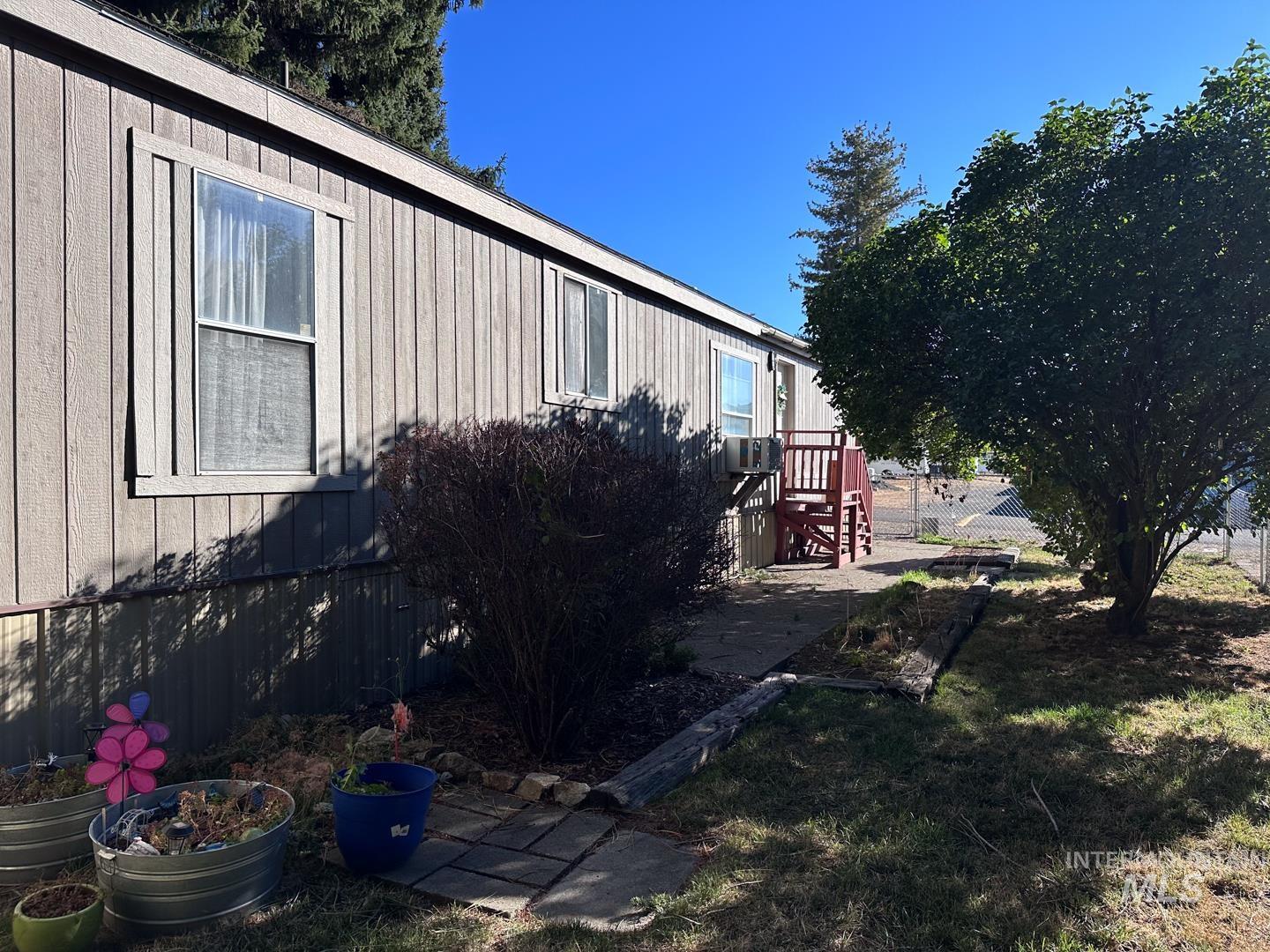 2990 E Palouse River Drive, Moscow, Idaho 83843, 2 Bedrooms, 2 Bathrooms, Residential For Sale, Price $72,500, 98925155