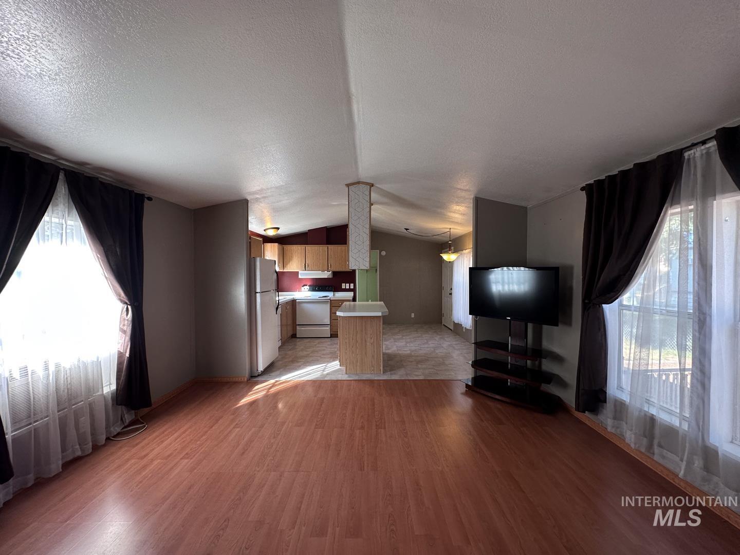 2990 E Palouse River Drive, Moscow, Idaho 83843, 2 Bedrooms, 2 Bathrooms, Residential For Sale, Price $72,500, 98925155