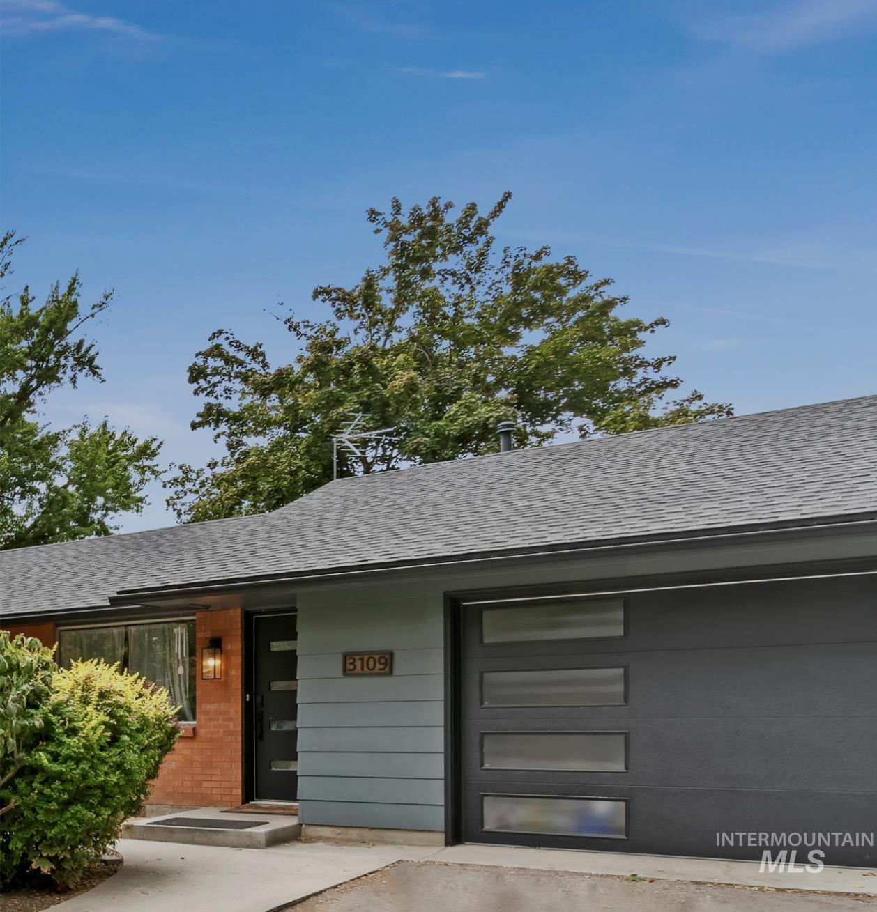 3109 & 3111 N Tamarack Drive, Boise, Idaho 83703, 2 Bedrooms, 1 Bathroom, Residential Income For Sale, Price $1,275,000, 98925161