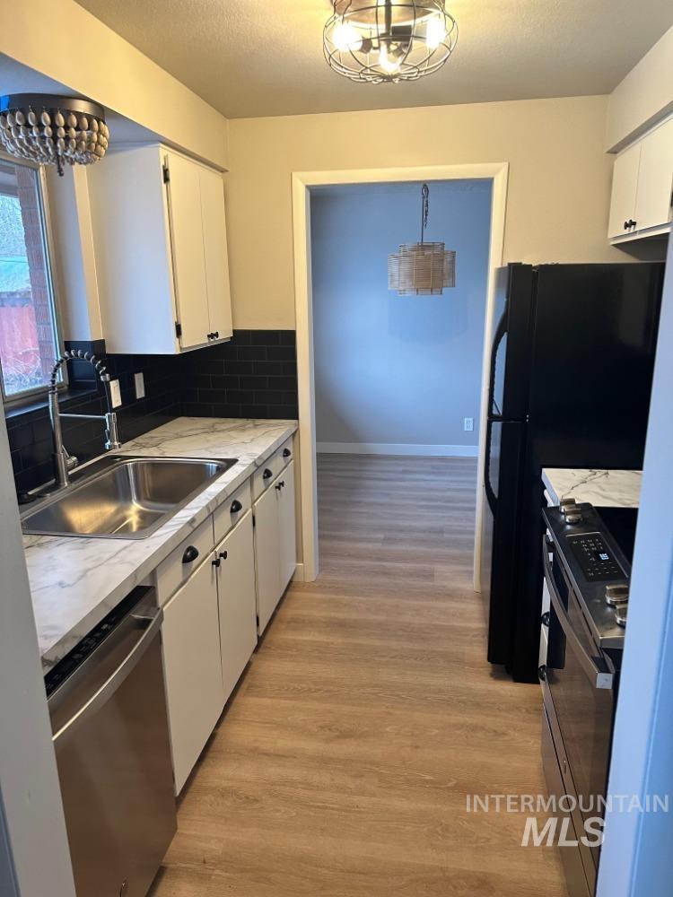 3109 & 3111 N Tamarack Drive, Boise, Idaho 83703, 2 Bedrooms, 1 Bathroom, Residential Income For Sale, Price $1,275,000, 98925161