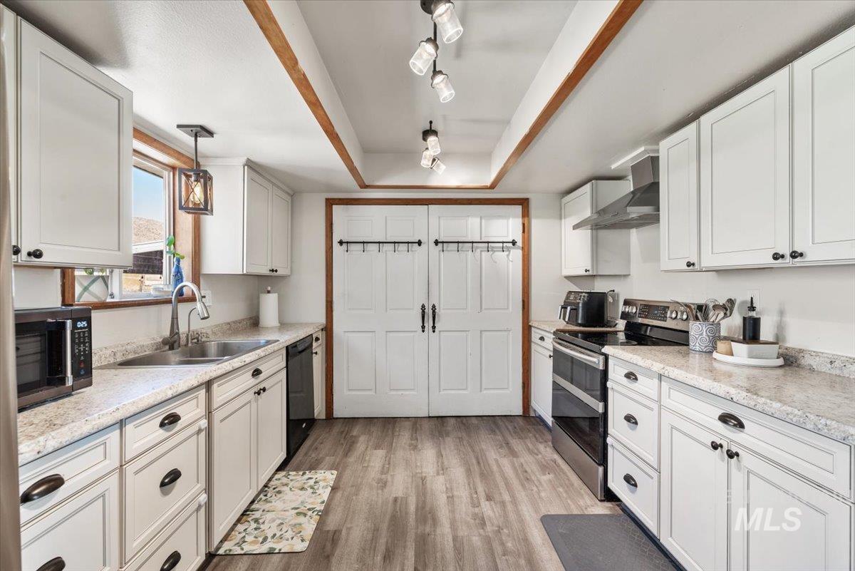 1492 Weiser River Road, Weiser, Idaho 83672, 3 Bedrooms, 2 Bathrooms, Residential For Sale, Price $535,000, 98925166