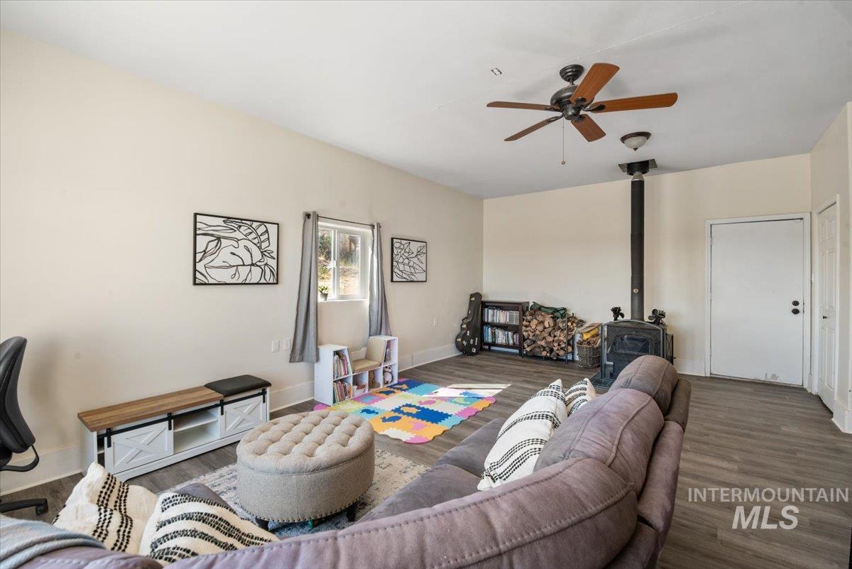 1492 Weiser River Road, Weiser, Idaho 83672, 3 Bedrooms, 2 Bathrooms, Residential For Sale, Price $535,000, 98925166