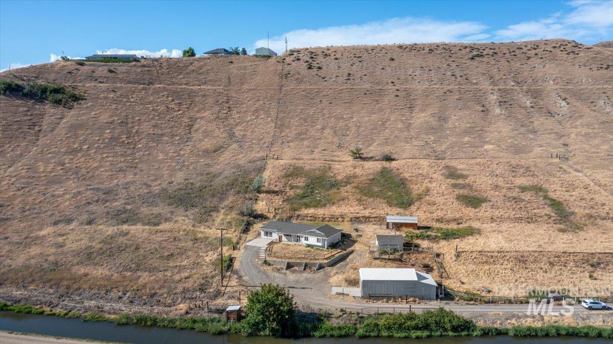 1492 Weiser River Road, Weiser, Idaho 83672, 3 Bedrooms, 2 Bathrooms, Residential For Sale, Price $535,000, 98925166