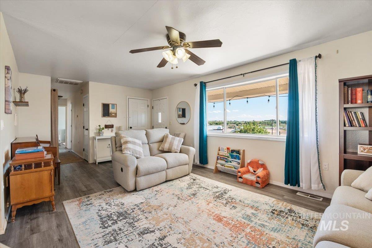 1492 Weiser River Road, Weiser, Idaho 83672, 3 Bedrooms, 2 Bathrooms, Residential For Sale, Price $535,000, 98925166