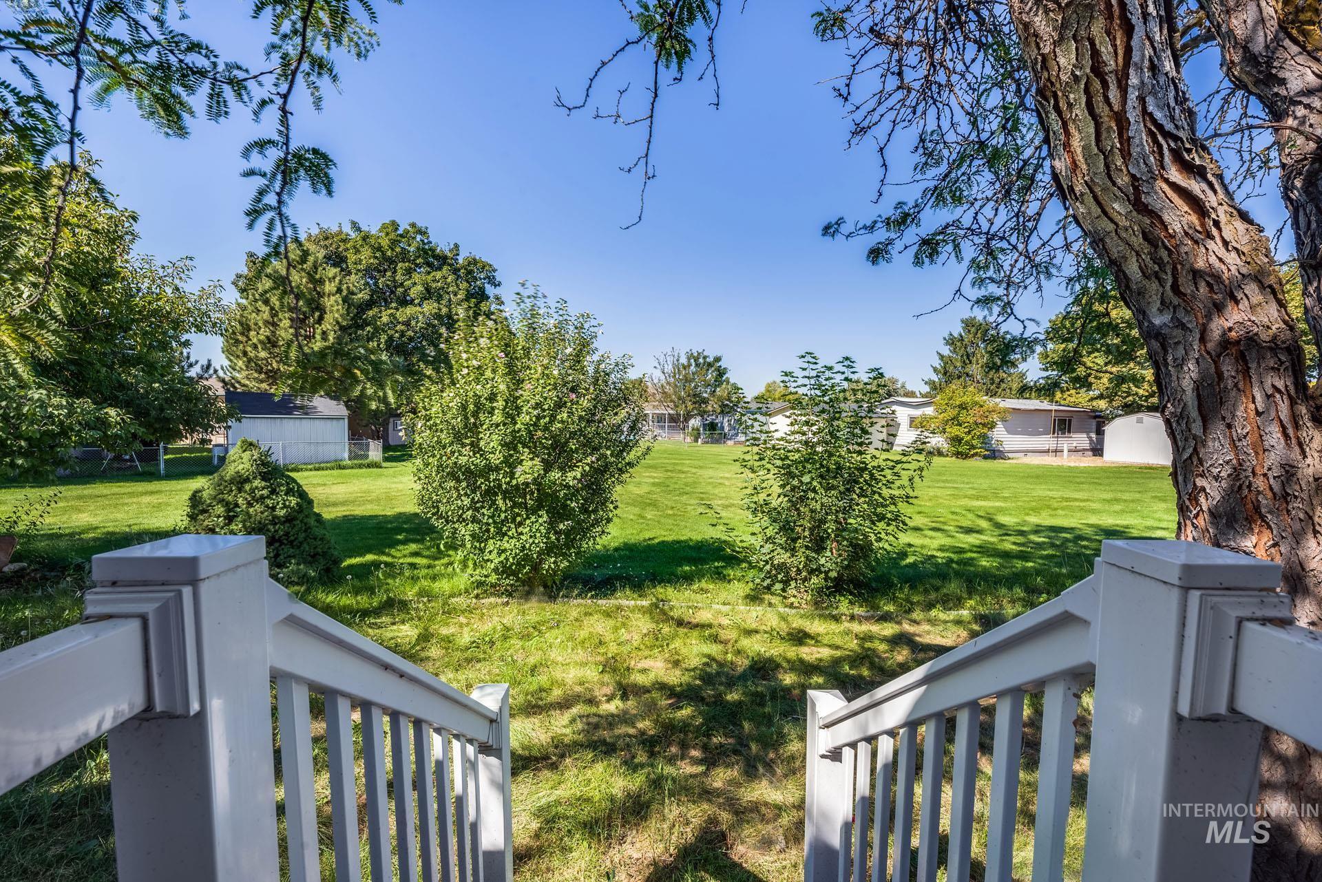 700 E Fairview Ave, Meridian, Idaho 83642, 3 Bedrooms, 2 Bathrooms, Residential For Sale, Price $139,900, 98925180