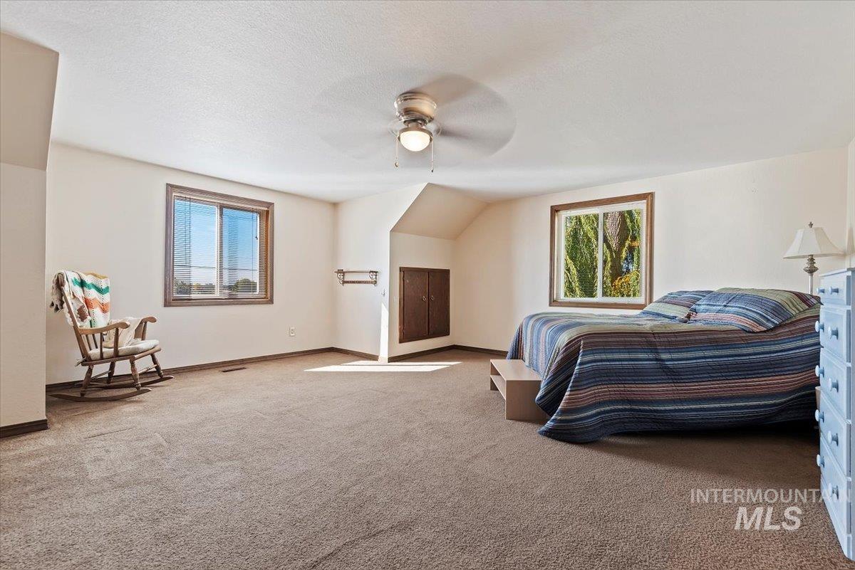6926 Highway 44, Star, Idaho 83669, 5 Bedrooms, 4.5 Bathrooms, Residential For Sale, Price $920,000, 98925182
