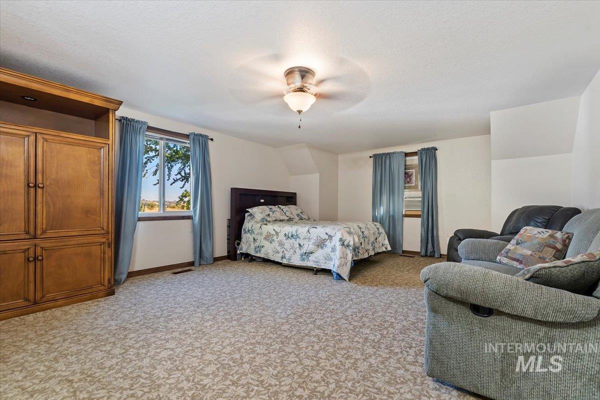 6926 Highway 44, Star, Idaho 83669, 5 Bedrooms, 4.5 Bathrooms, Residential For Sale, Price $920,000, 98925182