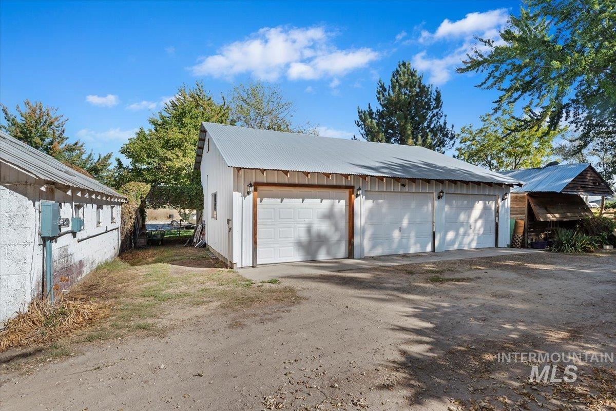 6926 Highway 44, Star, Idaho 83669, 5 Bedrooms, 4.5 Bathrooms, Residential For Sale, Price $920,000, 98925182