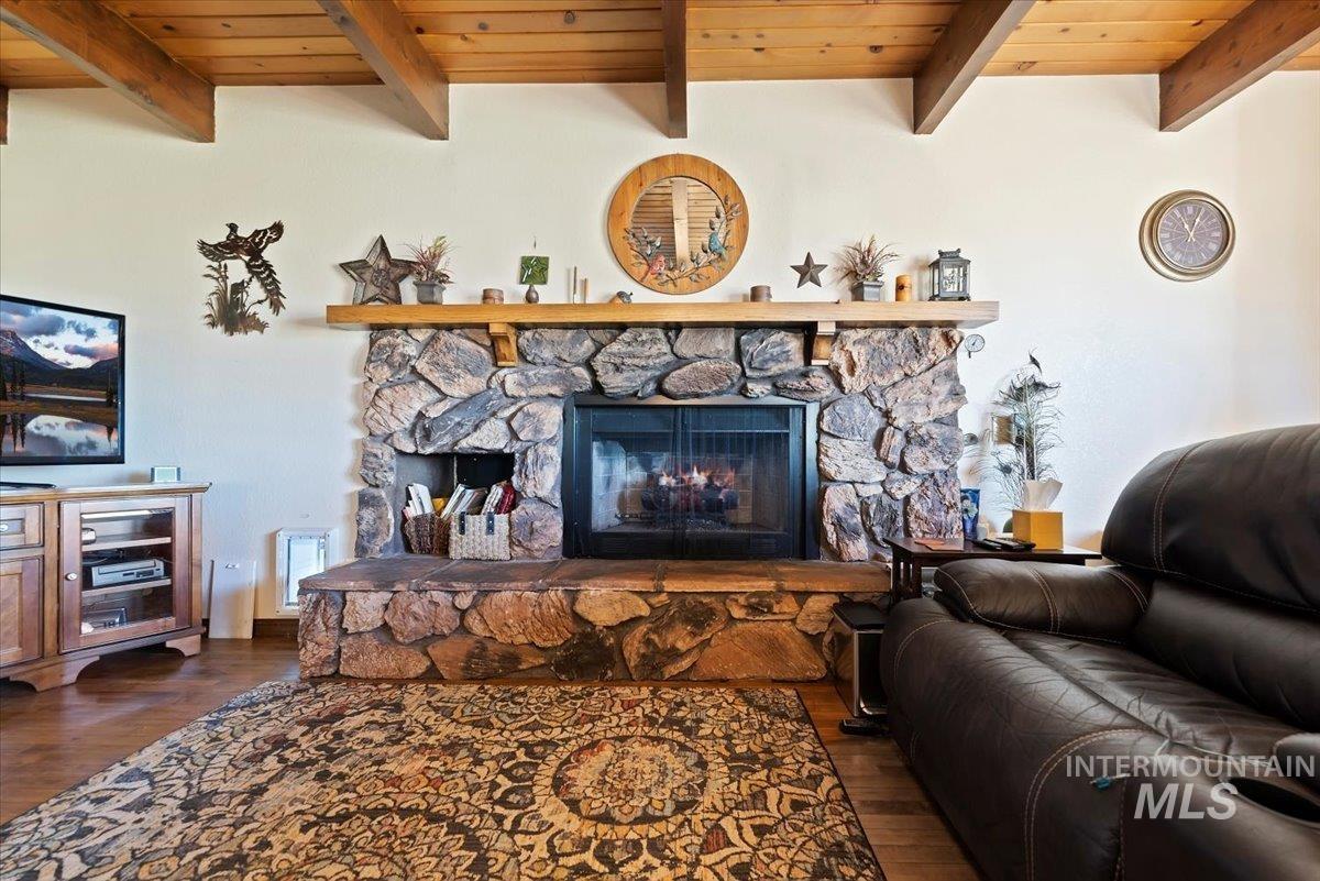 6926 Highway 44, Star, Idaho 83669, 5 Bedrooms, 4.5 Bathrooms, Residential For Sale, Price $920,000, 98925182
