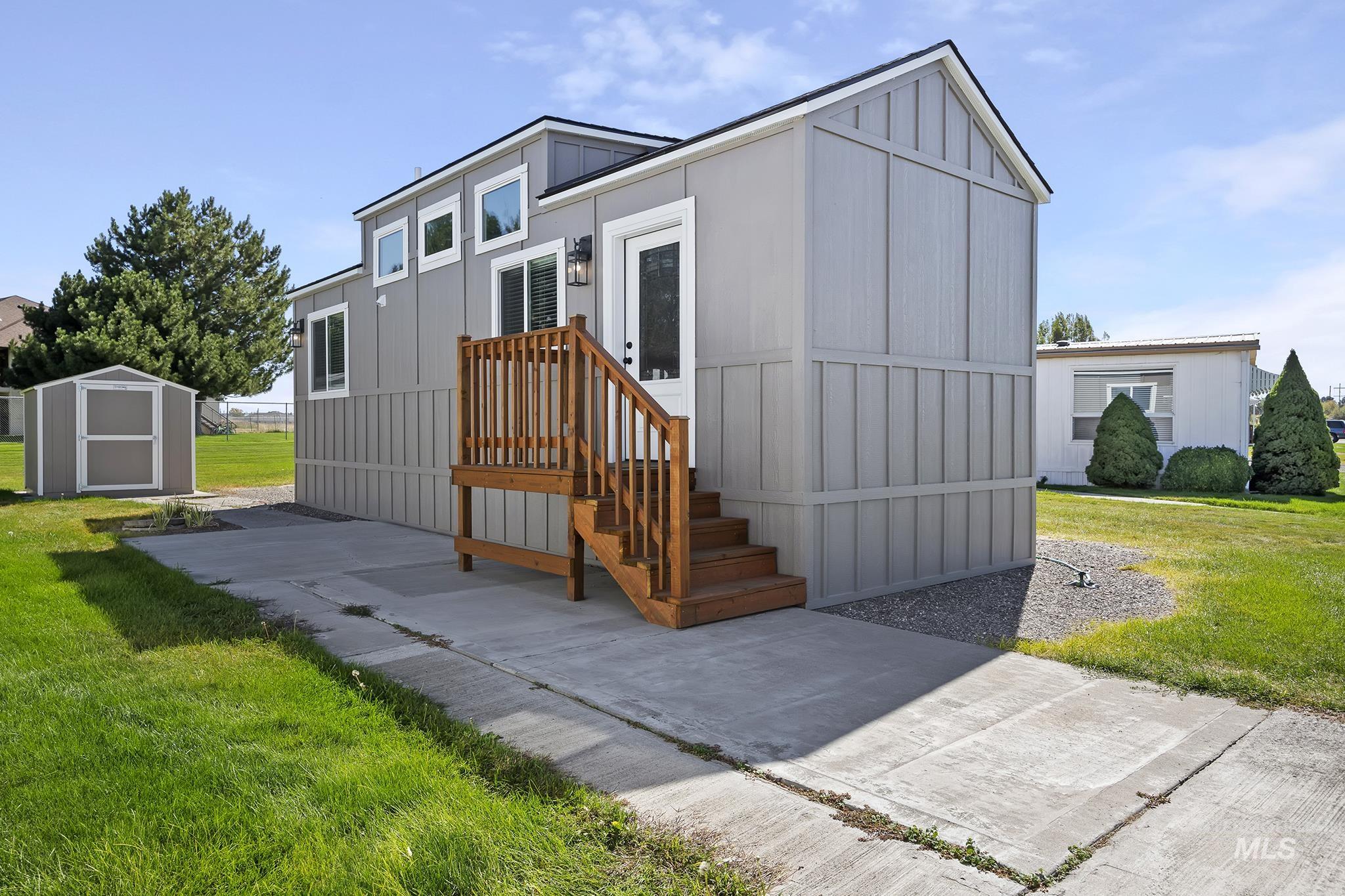 450 Pole Line Rd, Twin Falls, Idaho 83301, 1 Bedroom, 1 Bathroom, Residential For Sale, Price $99,900, 98925189