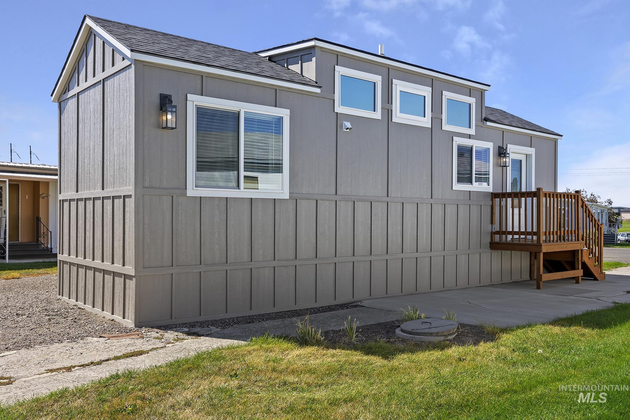 450 Pole Line Rd, Twin Falls, Idaho 83301, 1 Bedroom, 1 Bathroom, Residential For Sale, Price $99,900, 98925189
