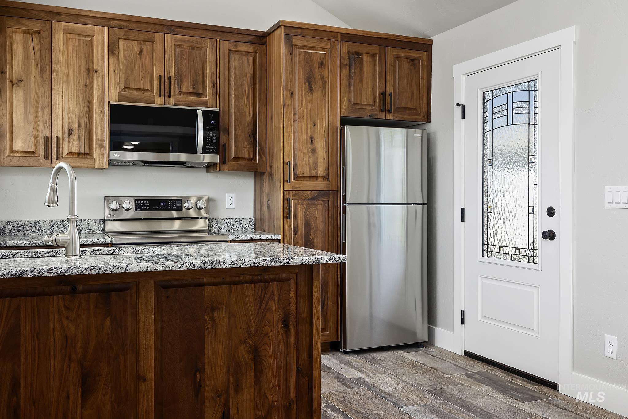 450 Pole Line Rd, Twin Falls, Idaho 83301, 1 Bedroom, 1 Bathroom, Residential For Sale, Price $99,900, 98925189