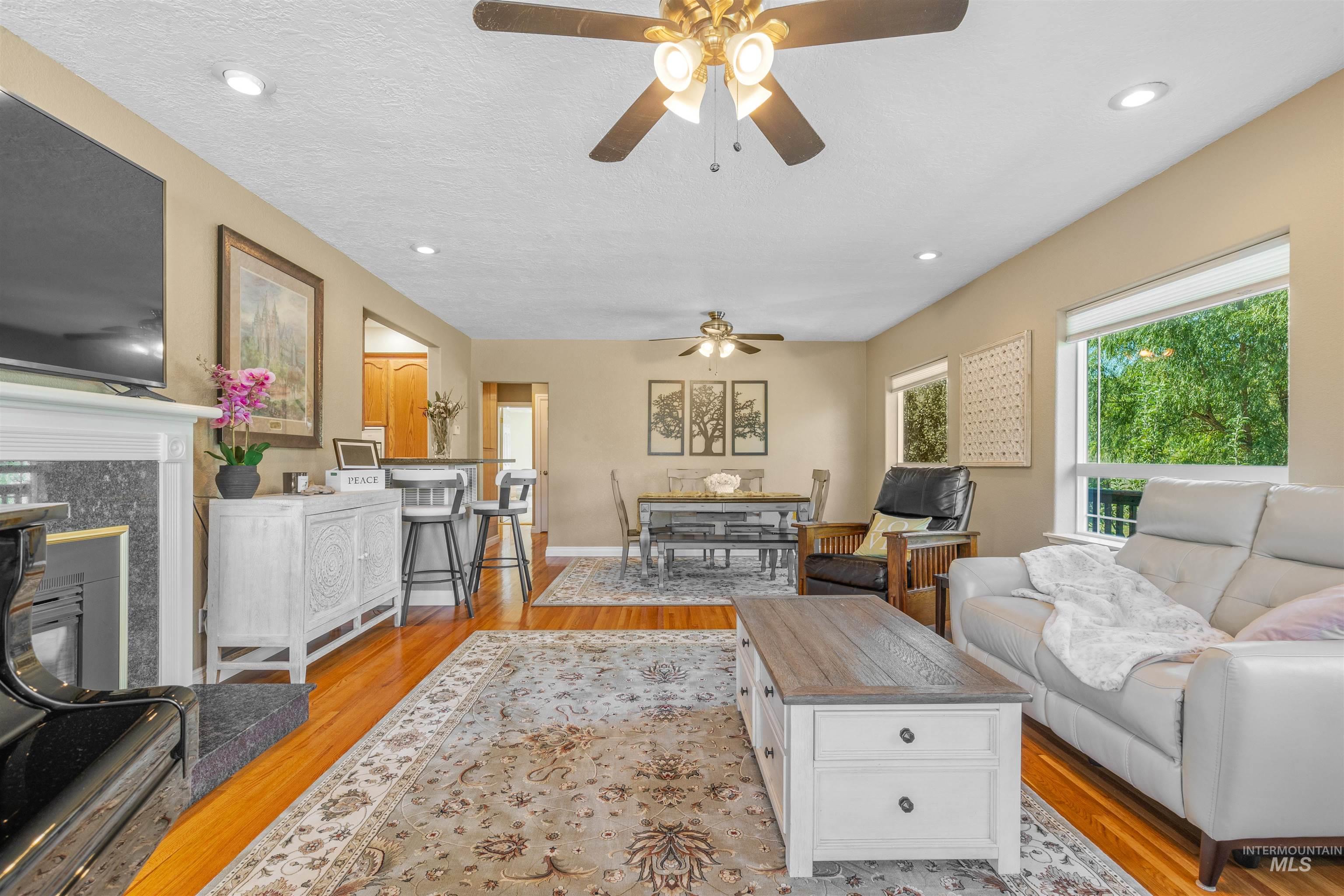 1422 15th Street, Clarkston, Washington 99403, 4 Bedrooms, Business/Commercial For Sale, Price $499,999, 98925191