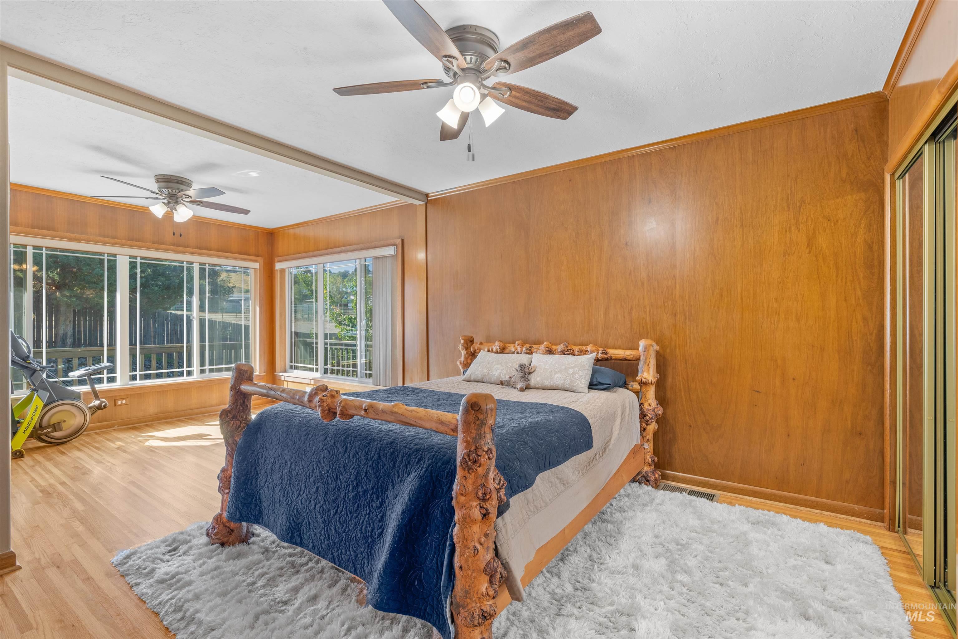 1422 15th Street, Clarkston, Washington 99403, 4 Bedrooms, Business/Commercial For Sale, Price $499,999, 98925191