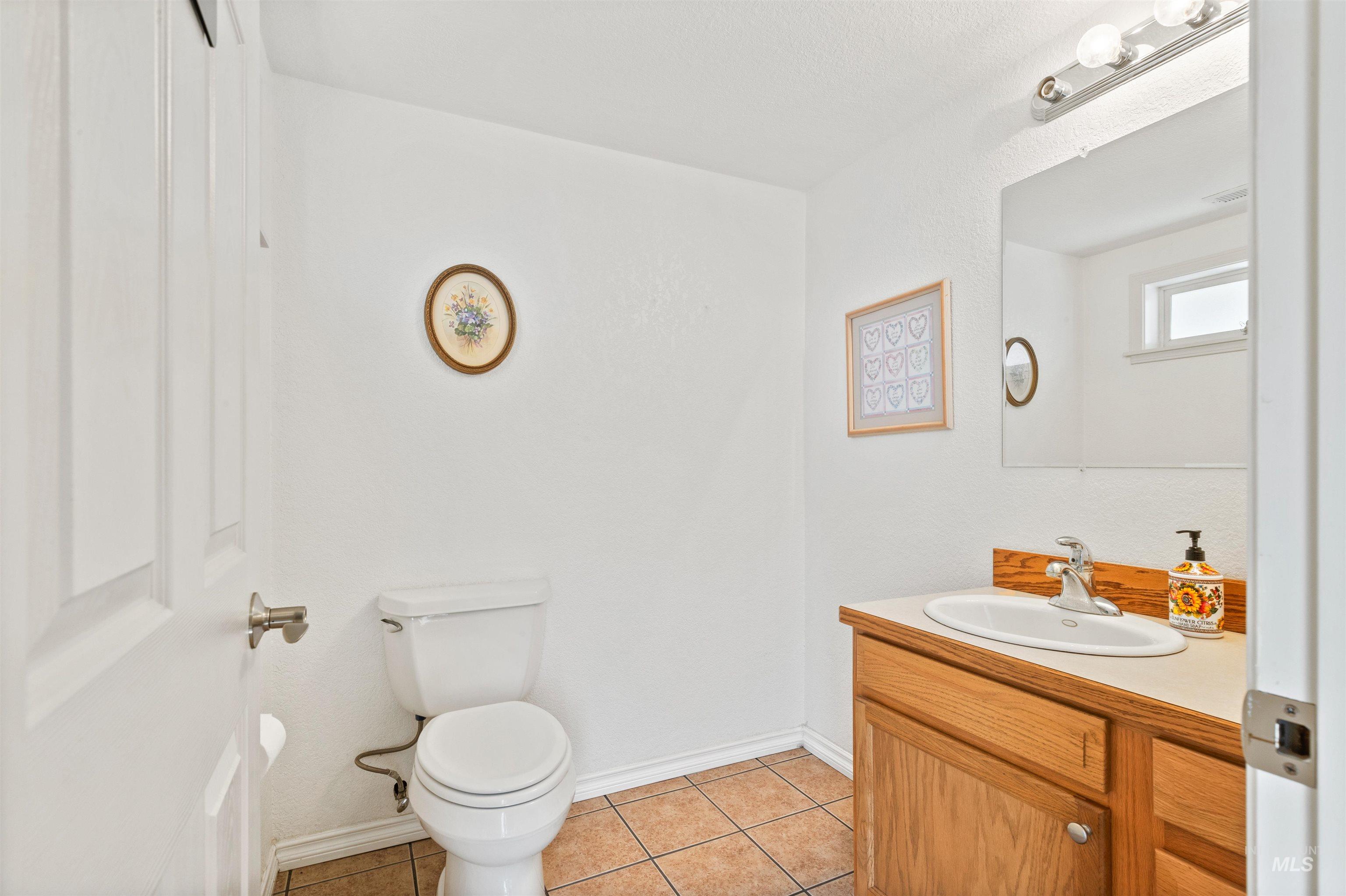 1422 15th Street, Clarkston, Washington 99403, 4 Bedrooms, Business/Commercial For Sale, Price $499,999, 98925191