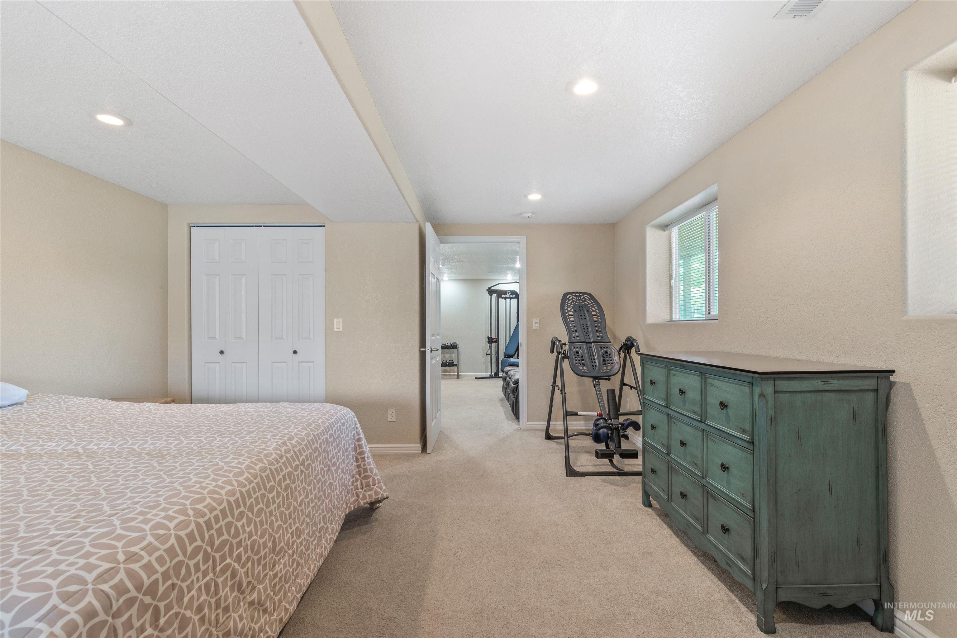 1422 15th Street, Clarkston, Washington 99403, 4 Bedrooms, Business/Commercial For Sale, Price $499,999, 98925191
