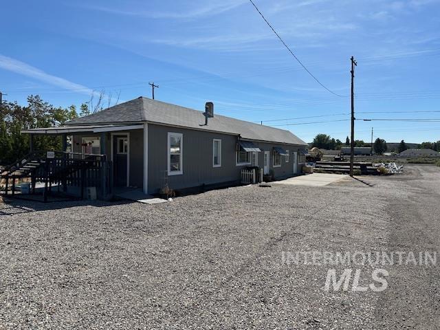 94 N Oneida, Glenns Ferry, Idaho 83623, 2 Bedrooms, 2 Bathrooms, Residential Income For Sale, Price $284,000, 98925201