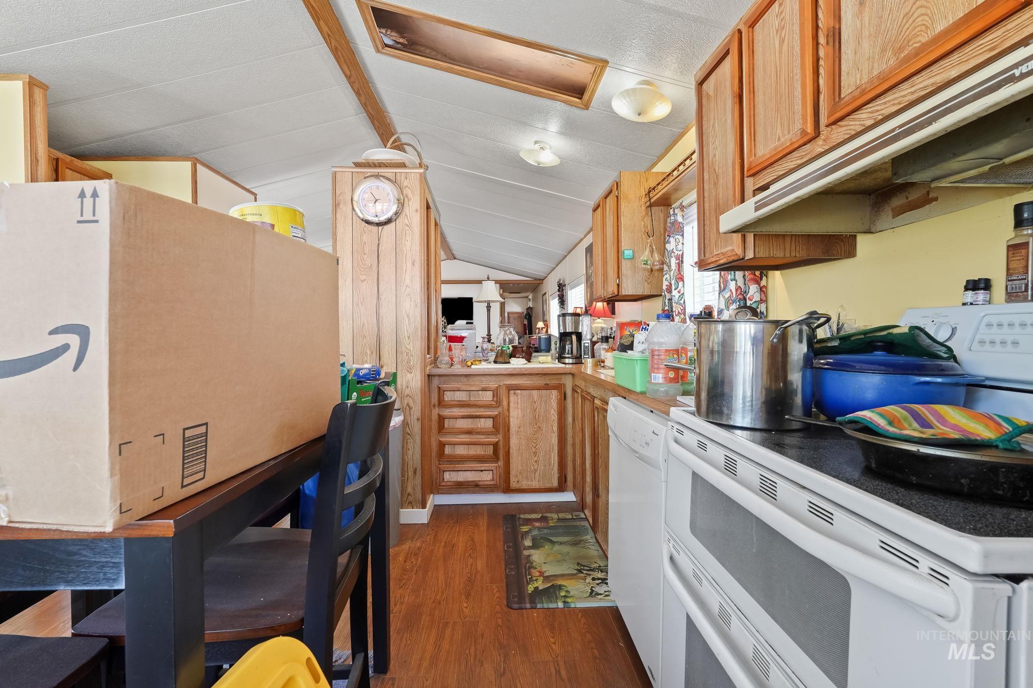 5209 W Targee St., Boise, Idaho 83705, 2 Bedrooms, 1 Bathroom, Residential For Sale, Price $65,000, 98925208
