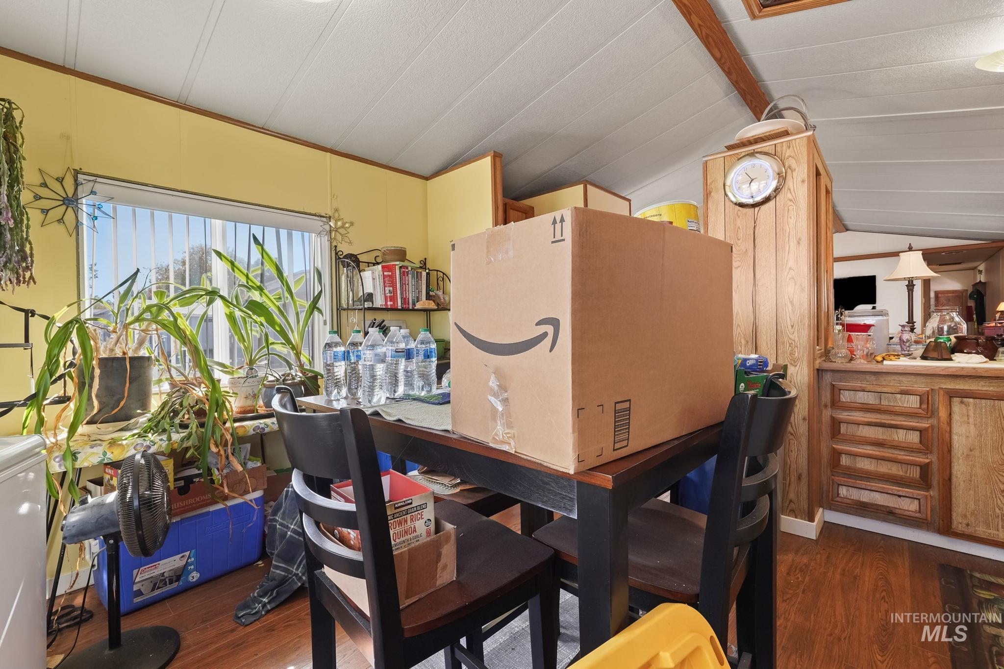 5209 W Targee St., Boise, Idaho 83705, 2 Bedrooms, 1 Bathroom, Residential For Sale, Price $65,000, 98925208