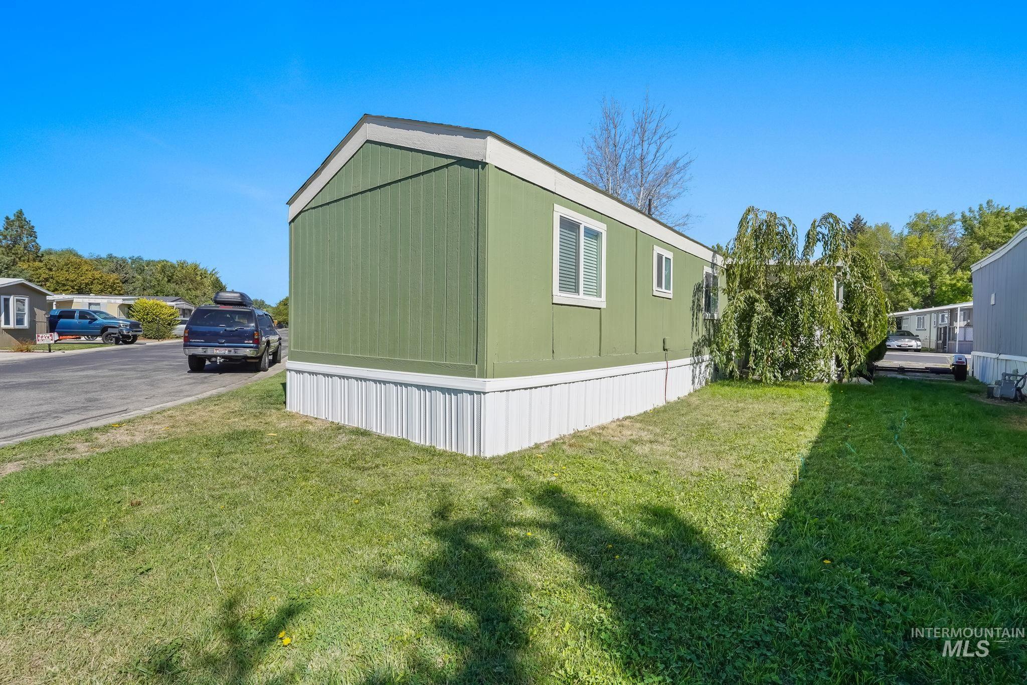 5209 W Targee St., Boise, Idaho 83705, 2 Bedrooms, 1 Bathroom, Residential For Sale, Price $65,000, 98925208