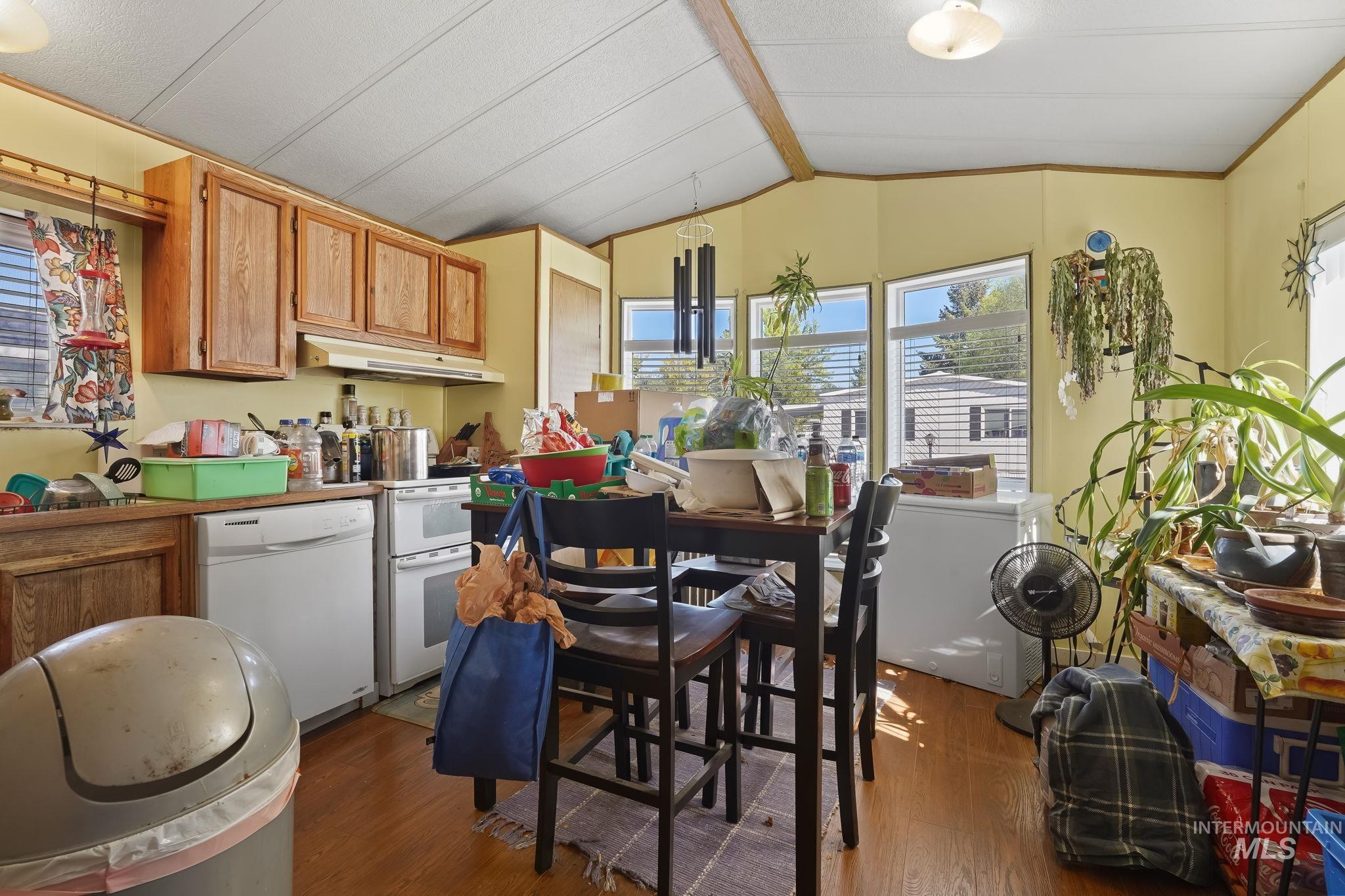 5209 W Targee St., Boise, Idaho 83705, 2 Bedrooms, 1 Bathroom, Residential For Sale, Price $65,000, 98925208