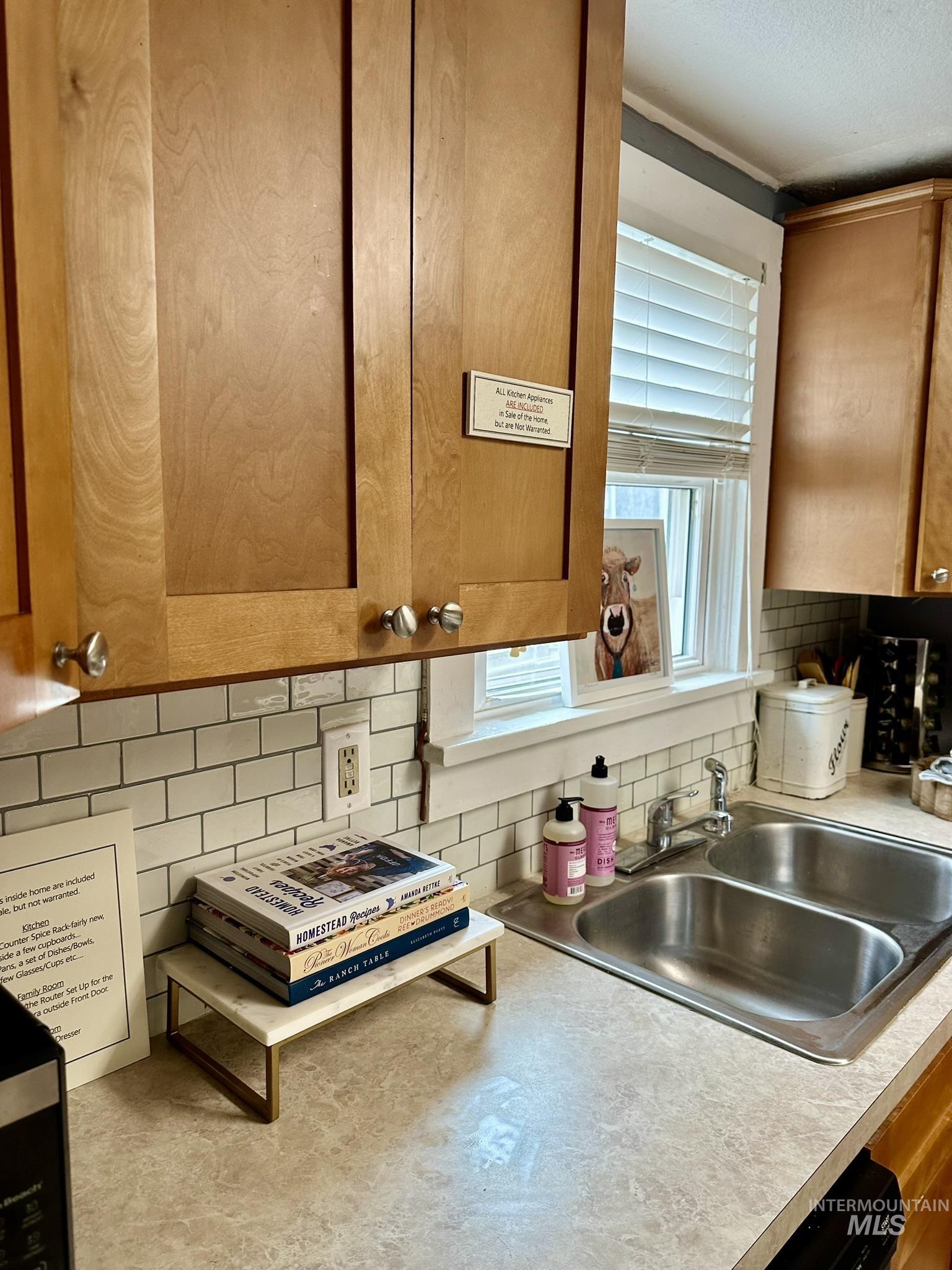 720 E 5th Street, Meridian, Idaho 83642, 1 Bedroom, 1 Bathroom, Residential Income For Sale, Price $289,500, 98925254