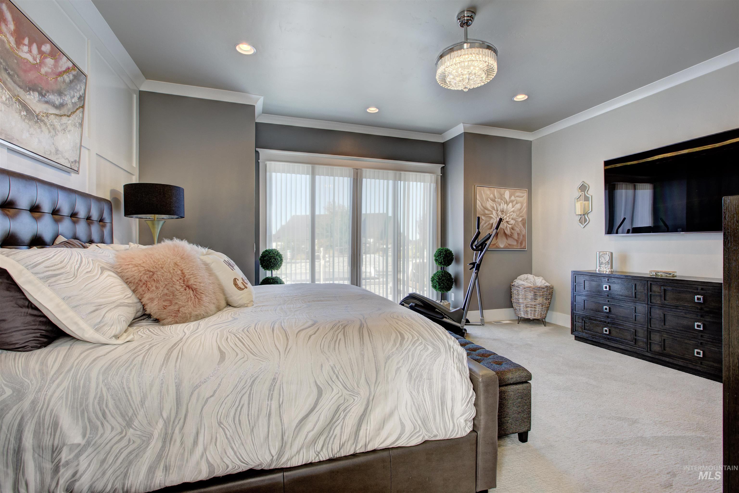 2701 N Fruniz Ave, Eagle, Idaho 83616-2308, 3 Bedrooms, 2.5 Bathrooms, Residential For Sale, Price $1,649,777, 98925267