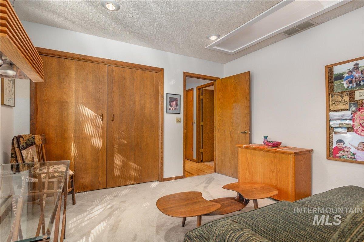 624 E Los Luceros Dr, Eagle, Idaho 83616, 3 Bedrooms, 3 Bathrooms, Residential For Sale, Price $1,350,000, 98925269