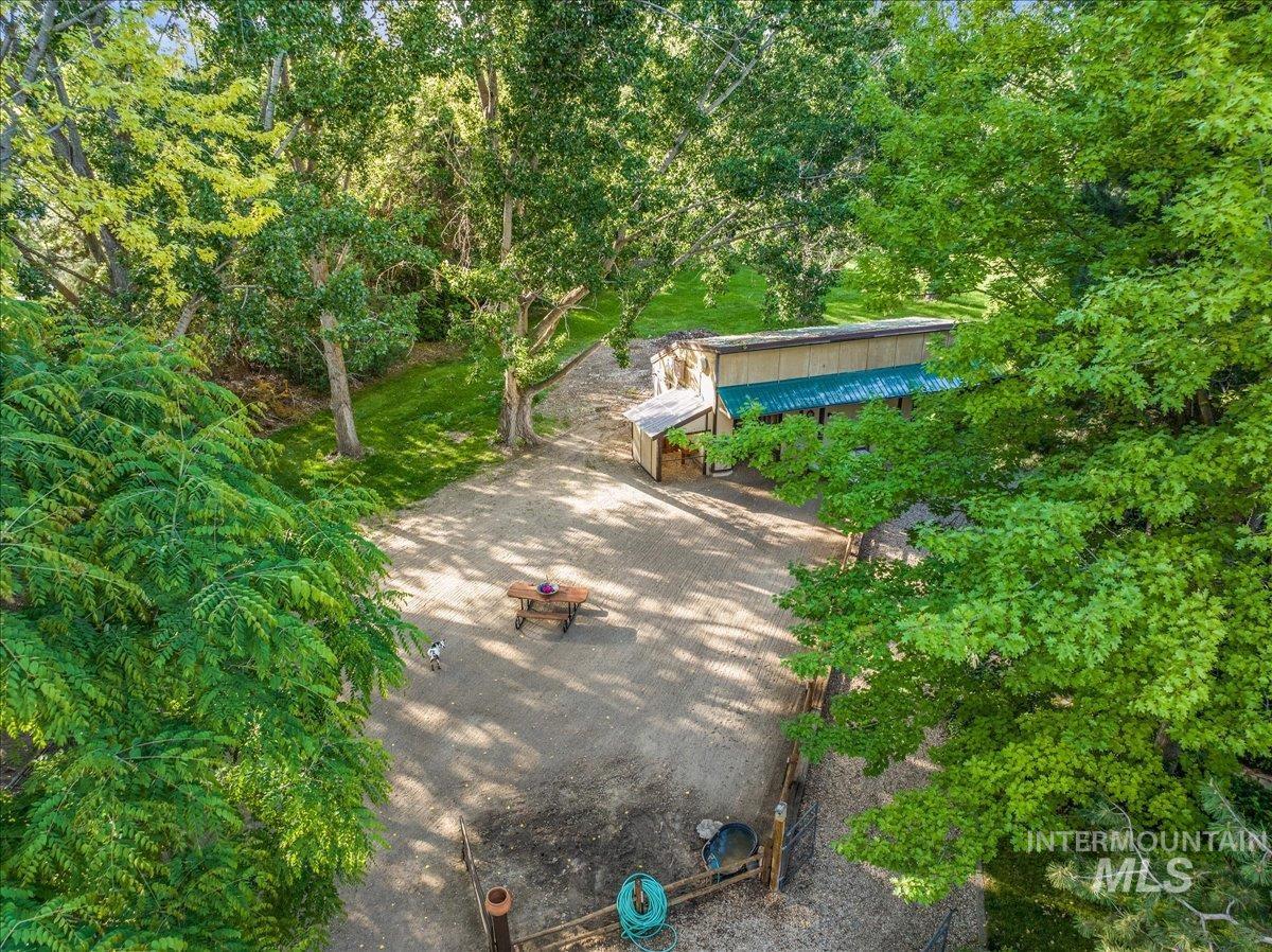 624 E Los Luceros Dr, Eagle, Idaho 83616, 3 Bedrooms, 3 Bathrooms, Residential For Sale, Price $1,350,000, 98925269