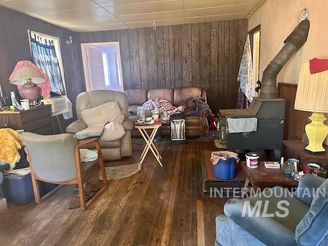 505 Main St, Idaho City, Idaho 83631, 2 Bedrooms, 1 Bathroom, Residential For Sale, Price $125,000, 98925279