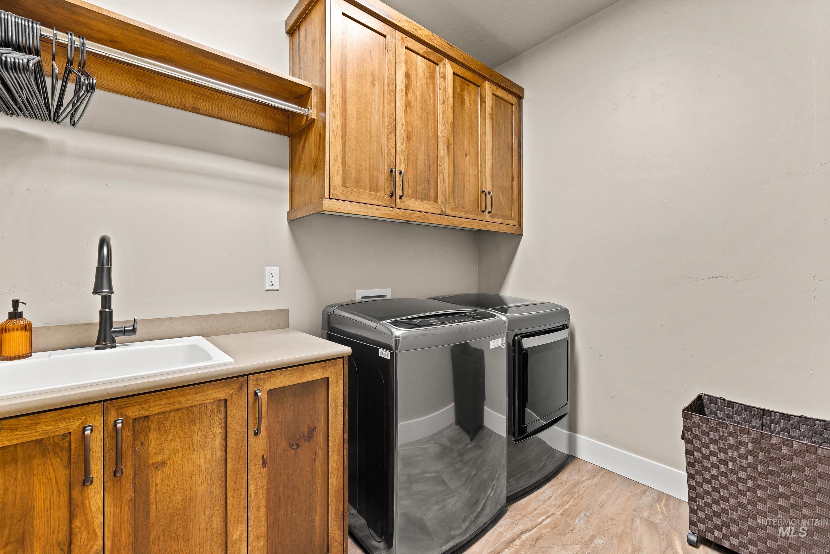 1001 Violet Way, McCall, Idaho 83638, 3 Bedrooms, 2 Bathrooms, Residential For Sale, Price $1,150,000, 98925280