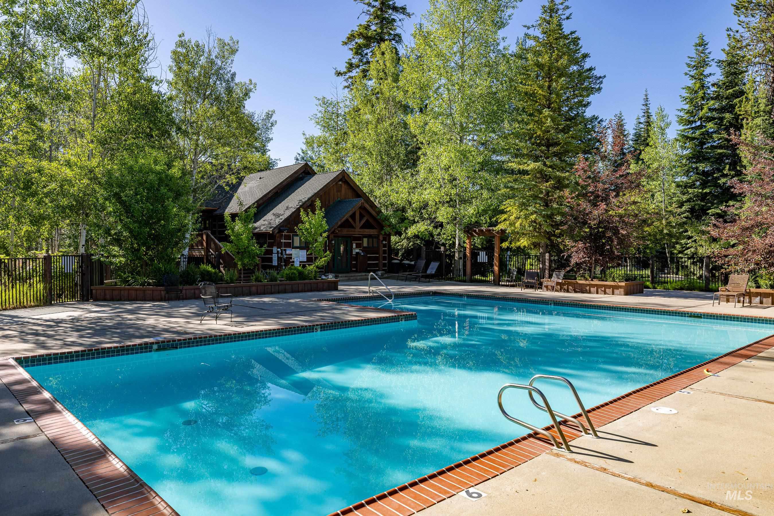 1001 Violet Way, McCall, Idaho 83638, 3 Bedrooms, 2 Bathrooms, Residential For Sale, Price $1,150,000, 98925280