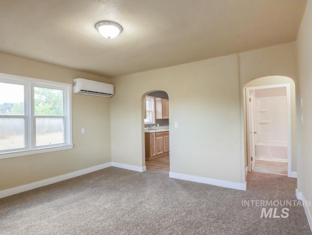 725 15th St. N., Vale, Oregon 97918-0000, 3 Bedrooms, 1.5 Bathrooms, Residential For Sale, Price $229,000, 98925286