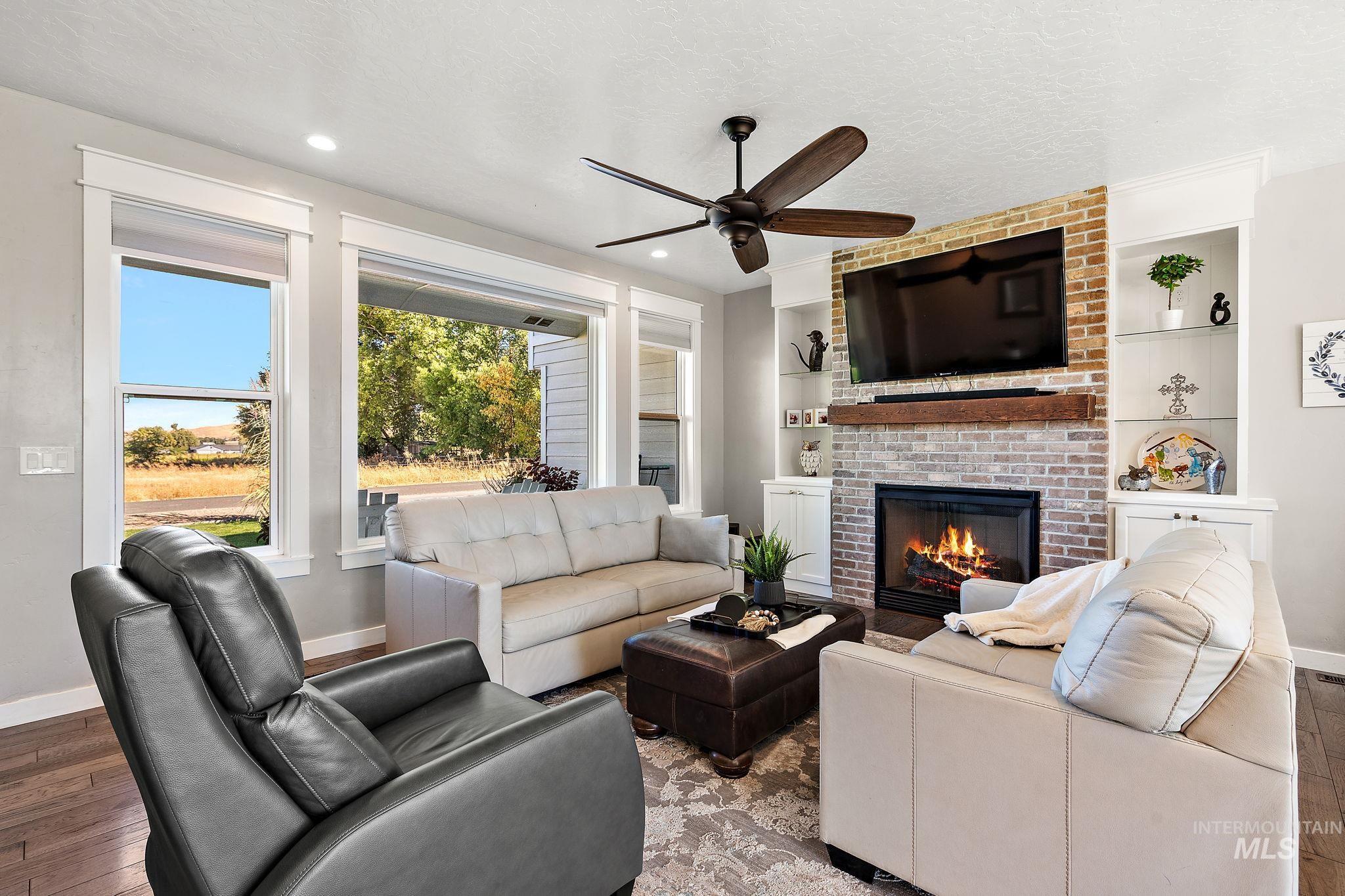 1741 Cox Rd, Weiser, Idaho 83672-5811, 3 Bedrooms, 3 Bathrooms, Residential For Sale, Price $575,000, 98925333