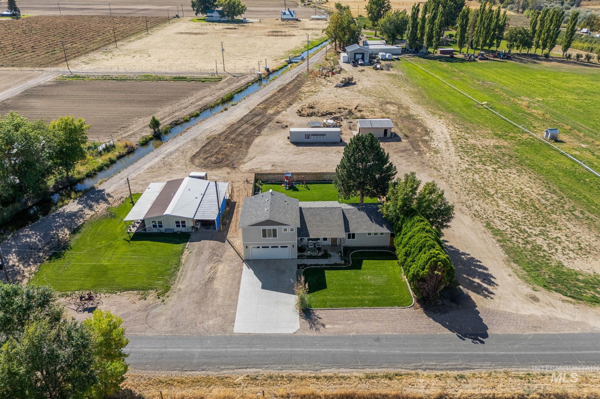 1741 Cox Rd, Weiser, Idaho 83672-5811, 3 Bedrooms, 3 Bathrooms, Residential For Sale, Price $575,000, 98925333