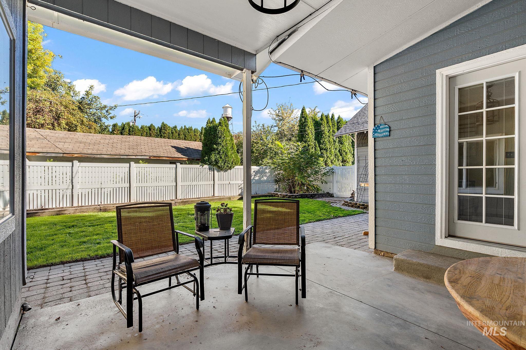 218 W Elm, New Plymouth, Idaho 83655, 3 Bedrooms, 2 Bathrooms, Residential For Sale, Price $389,000, 98925341