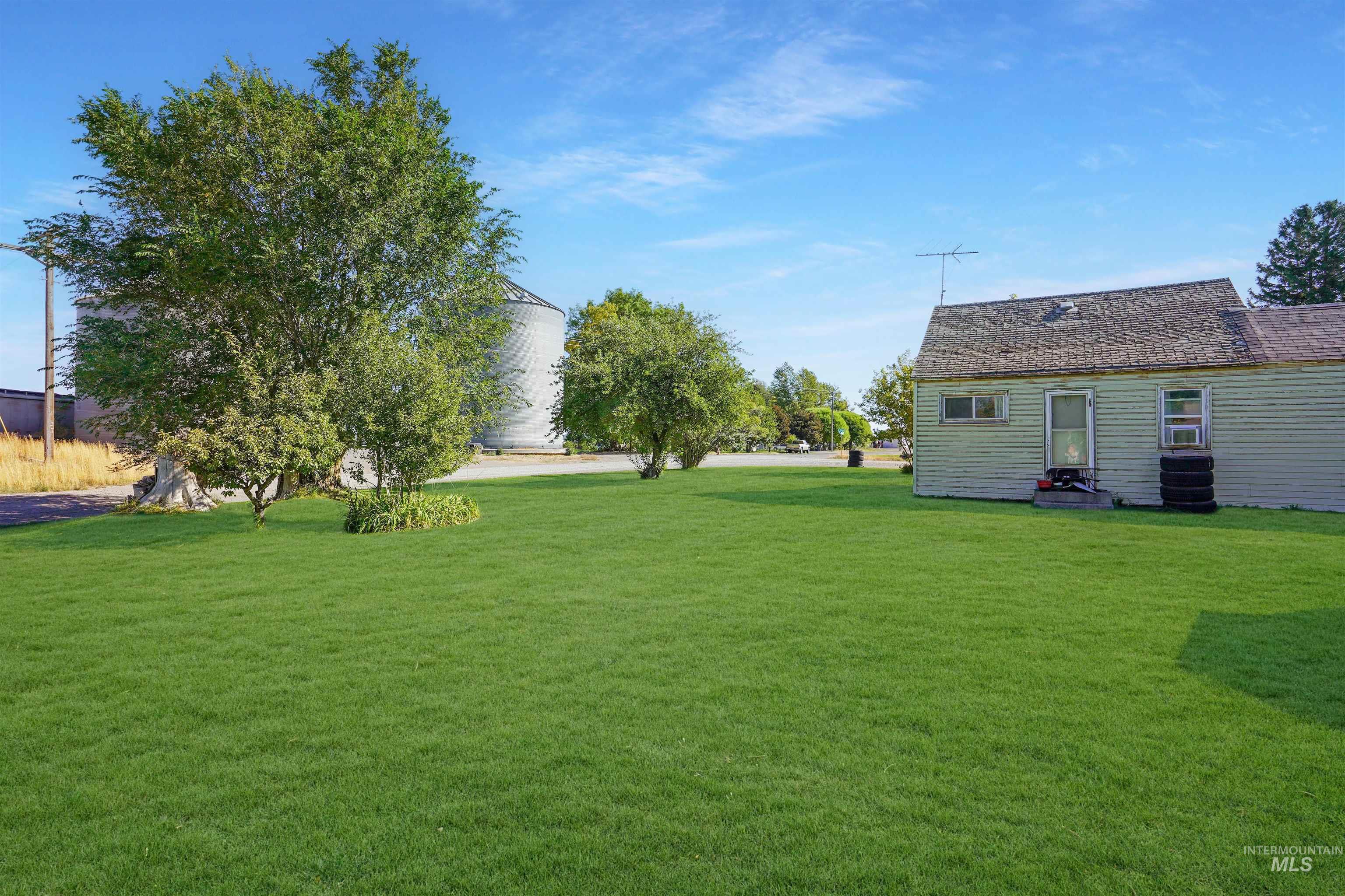 20507 G Street, Rupert, Idaho 83350, 2 Bedrooms, 1 Bathroom, Residential Income For Sale, Price $375,000, 98925352